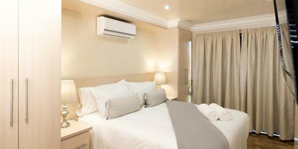 Grand House Lodge And Spa Jeffreys Bay Eksteriør bilde
